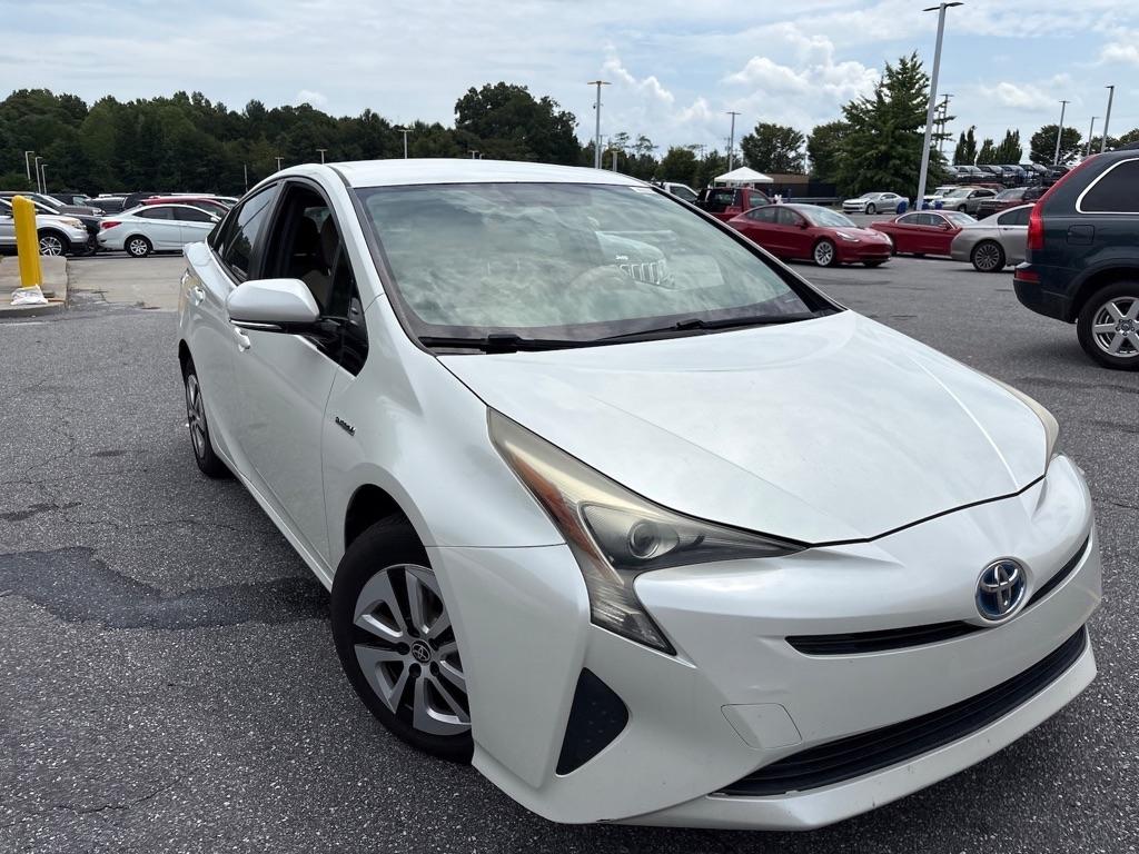 Toyota Prius Two Eco 2016