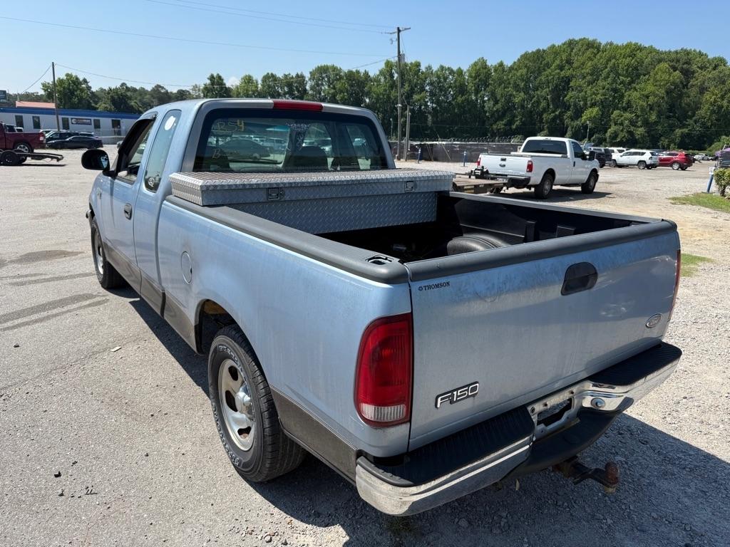 Ford F-150 XL SuperCab Short Bed 2WD 1998