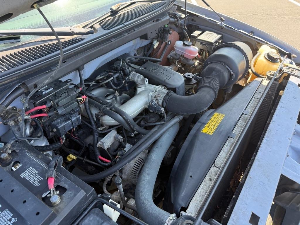 Ford F-150 XL SuperCab Short Bed 2WD 1998