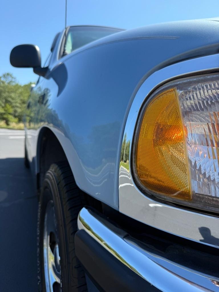 Ford F-150 XL SuperCab Short Bed 2WD 1998