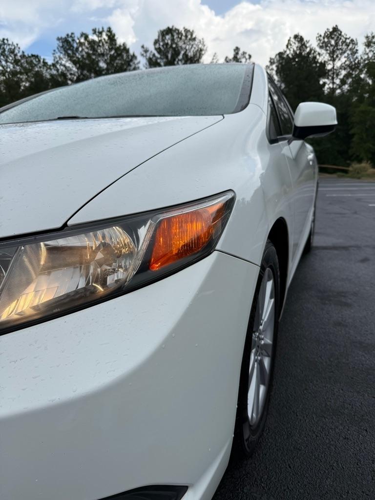 Honda Civic EX Coupe 5-Speed AT 2012