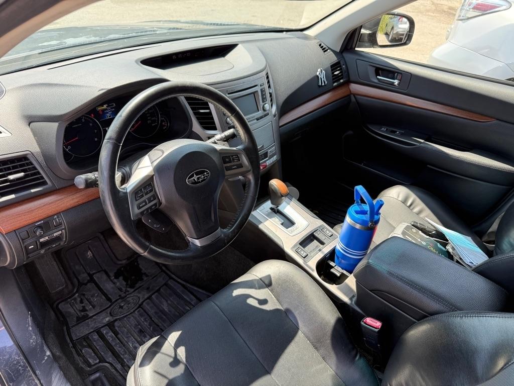 Subaru Outback 2.5i Limited 2014