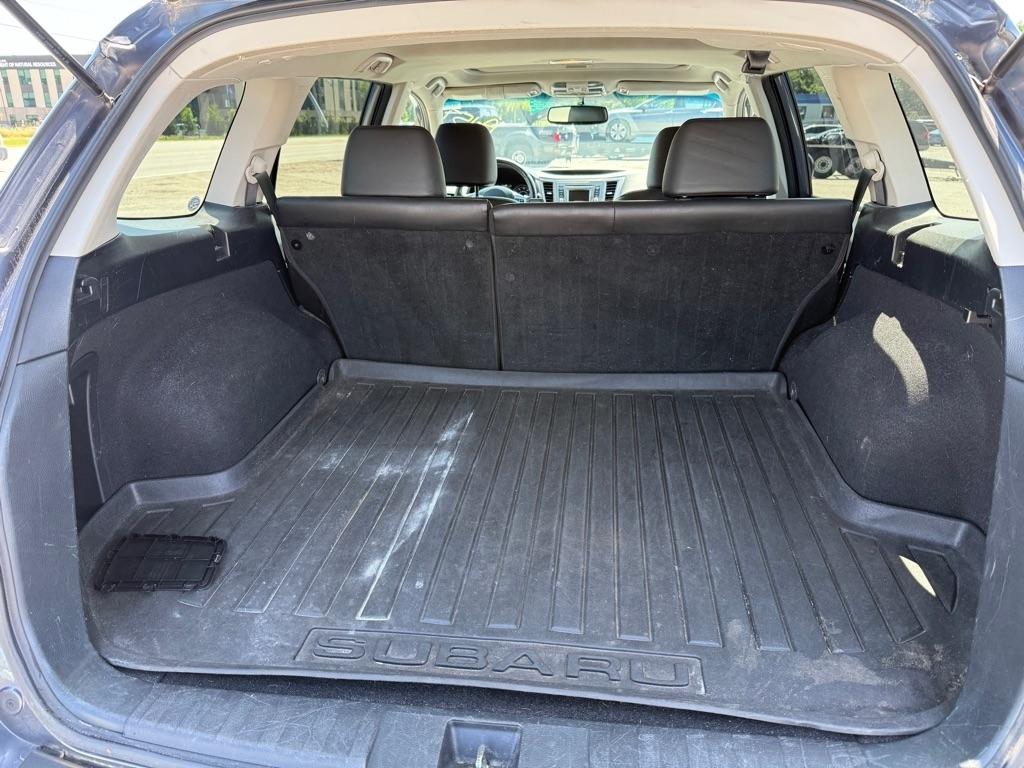 Subaru Outback 2.5i Limited 2014