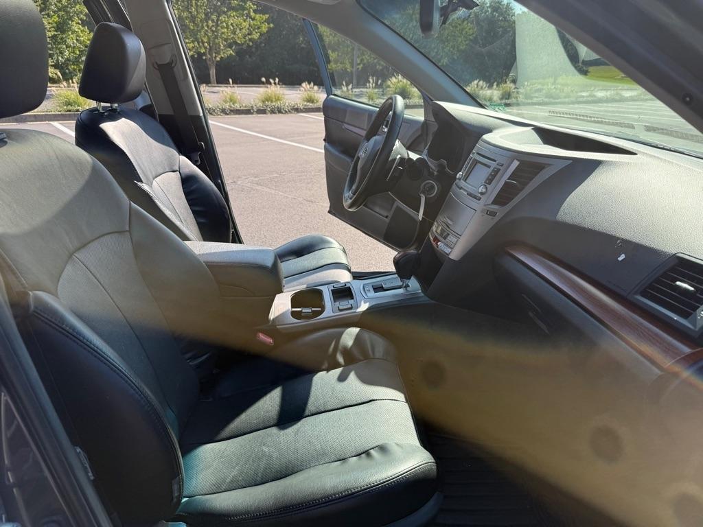 Subaru Outback 2.5i Limited 2014