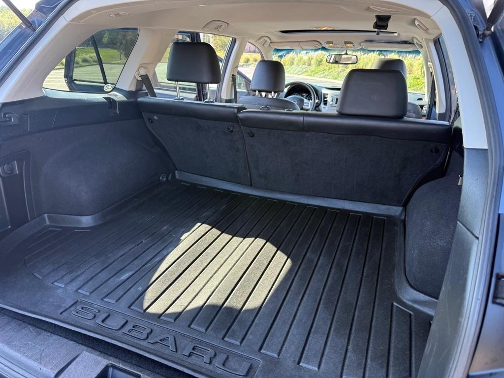 Subaru Outback 2.5i Limited 2014
