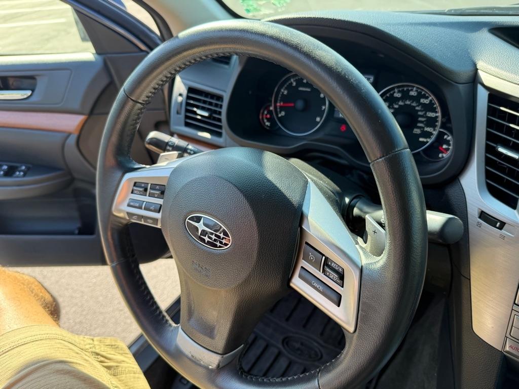 Subaru Outback 2.5i Limited 2014