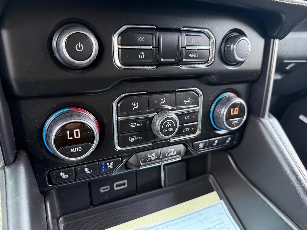 Chevrolet Tahoe Premier 2023