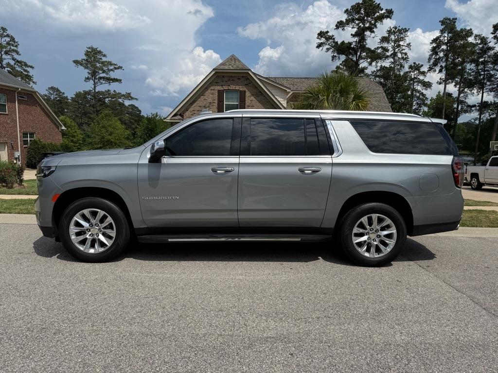 Chevrolet Suburban Premier 2023