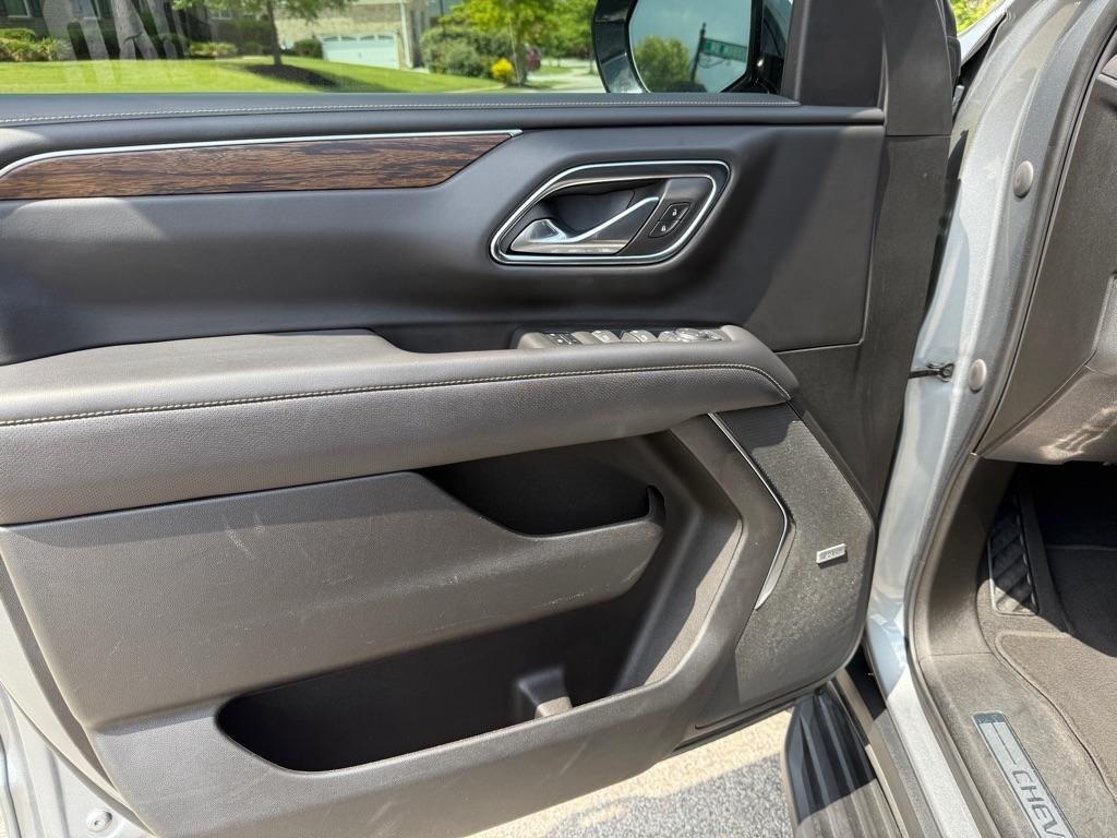 Chevrolet Suburban Premier 2023