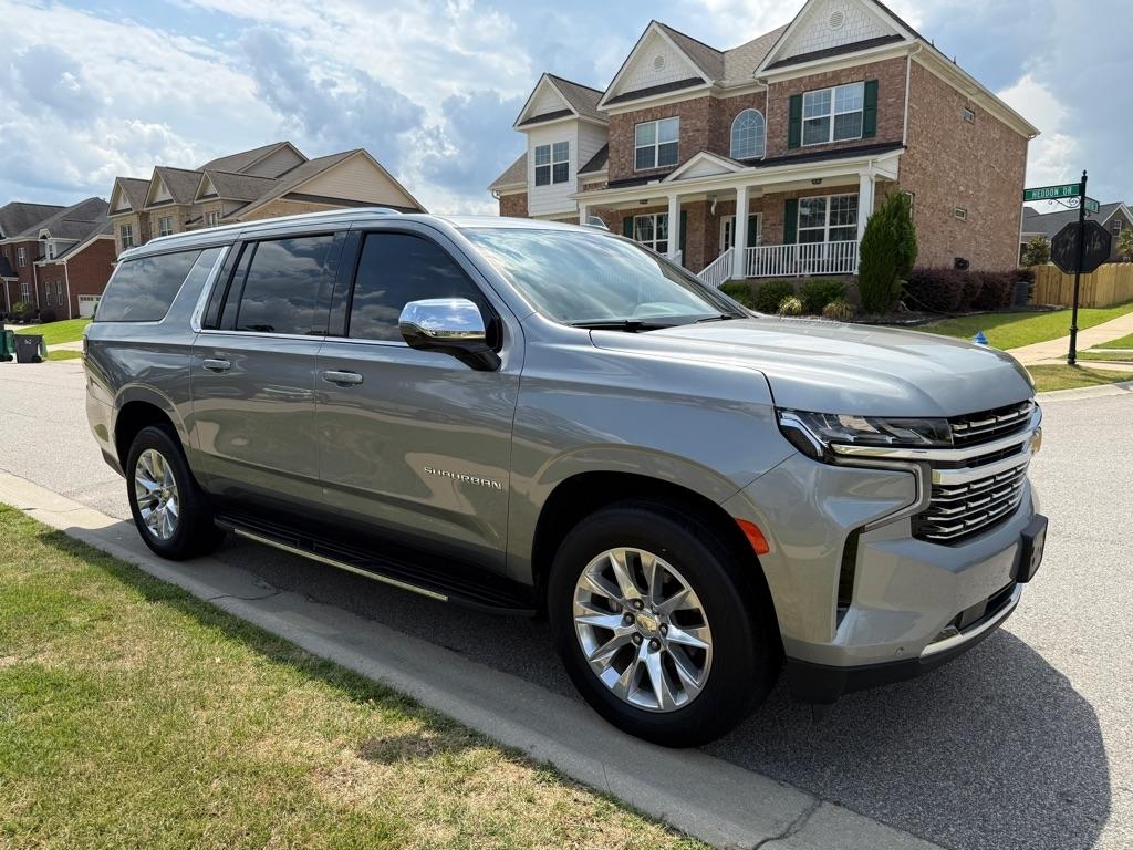 Chevrolet Suburban Premier 2023