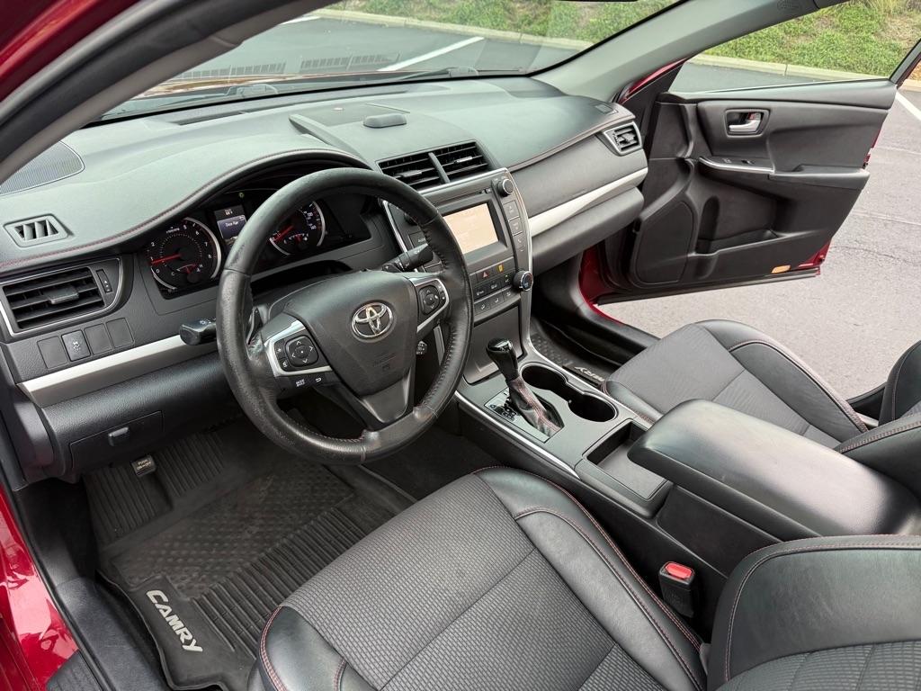 Toyota Camry LE 2017