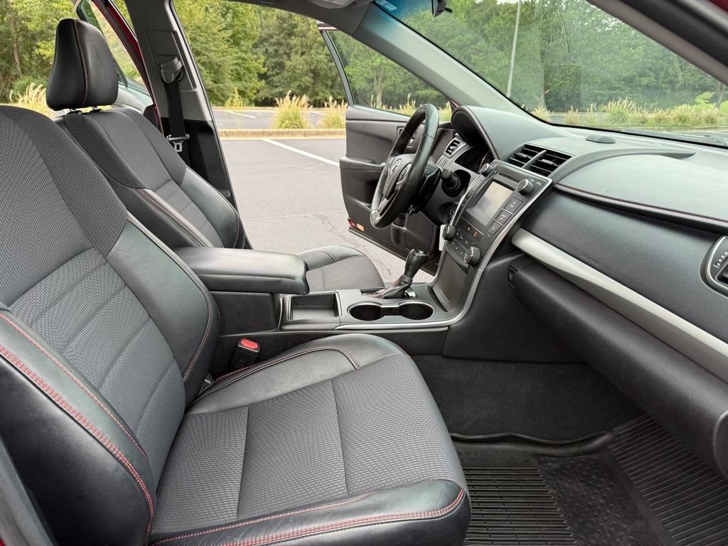 Toyota Camry LE 2017