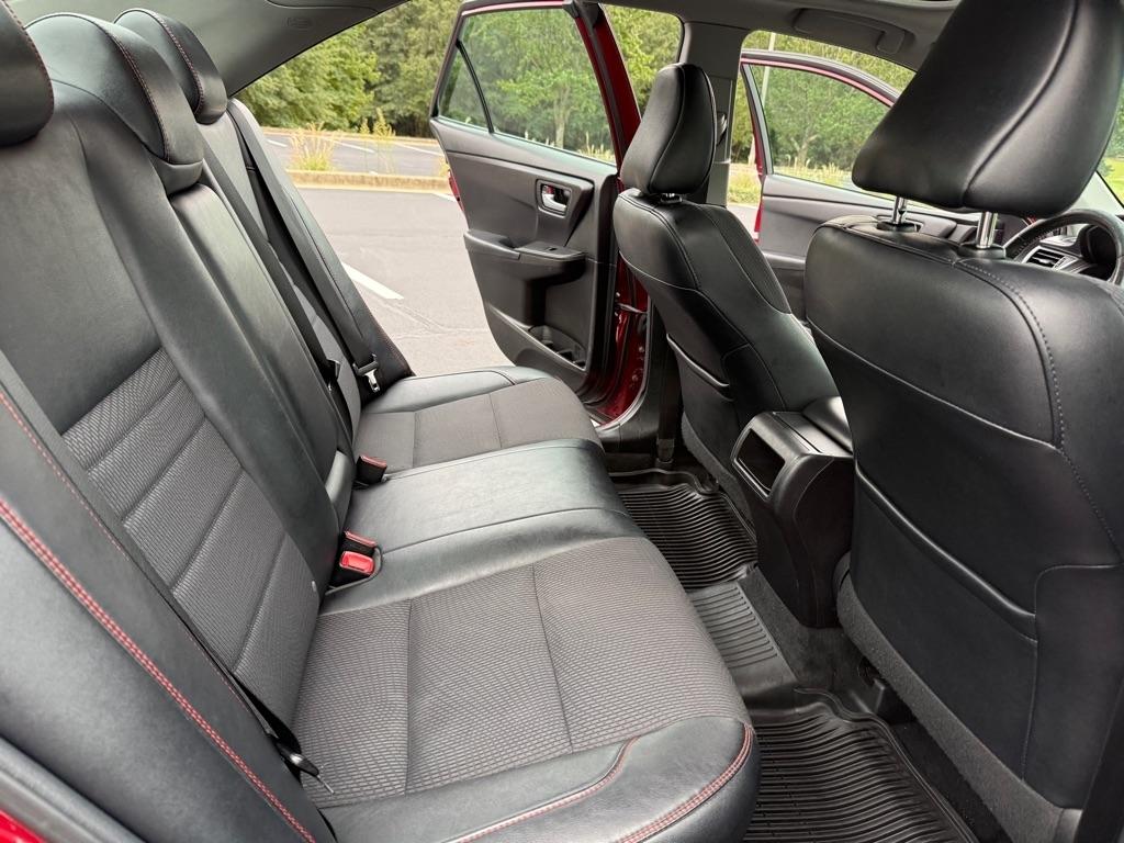 Toyota Camry LE 2017