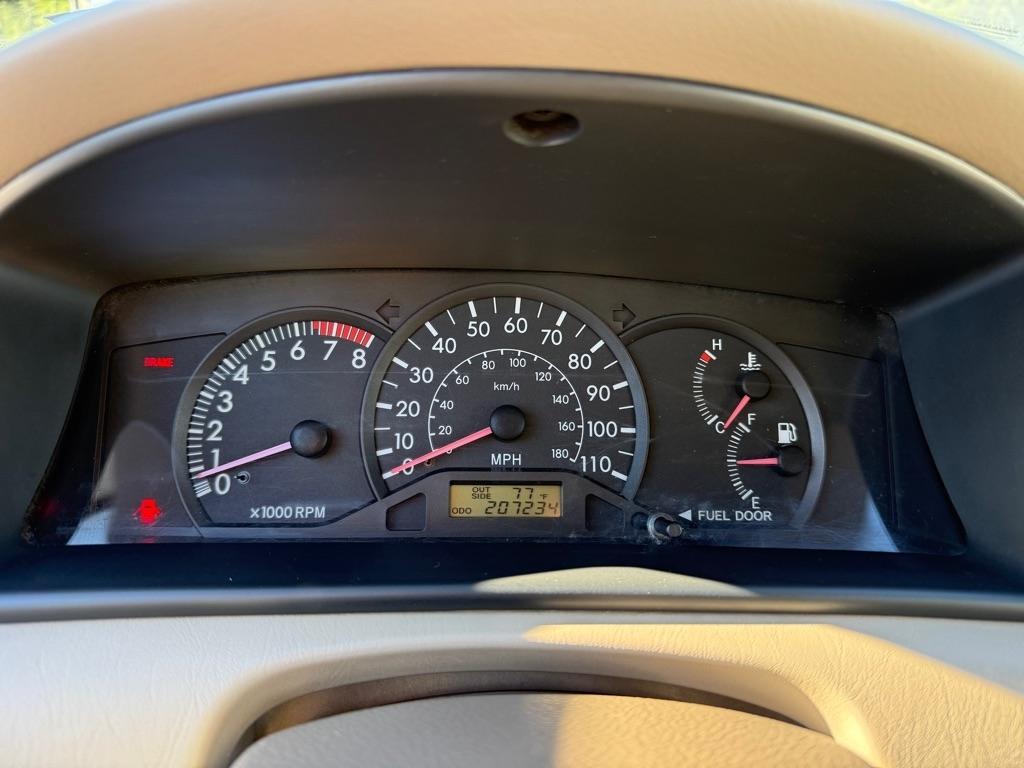 Toyota Corolla CE 2004
