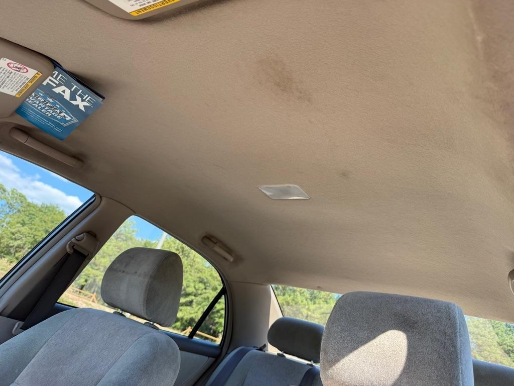 Toyota Corolla CE 2004