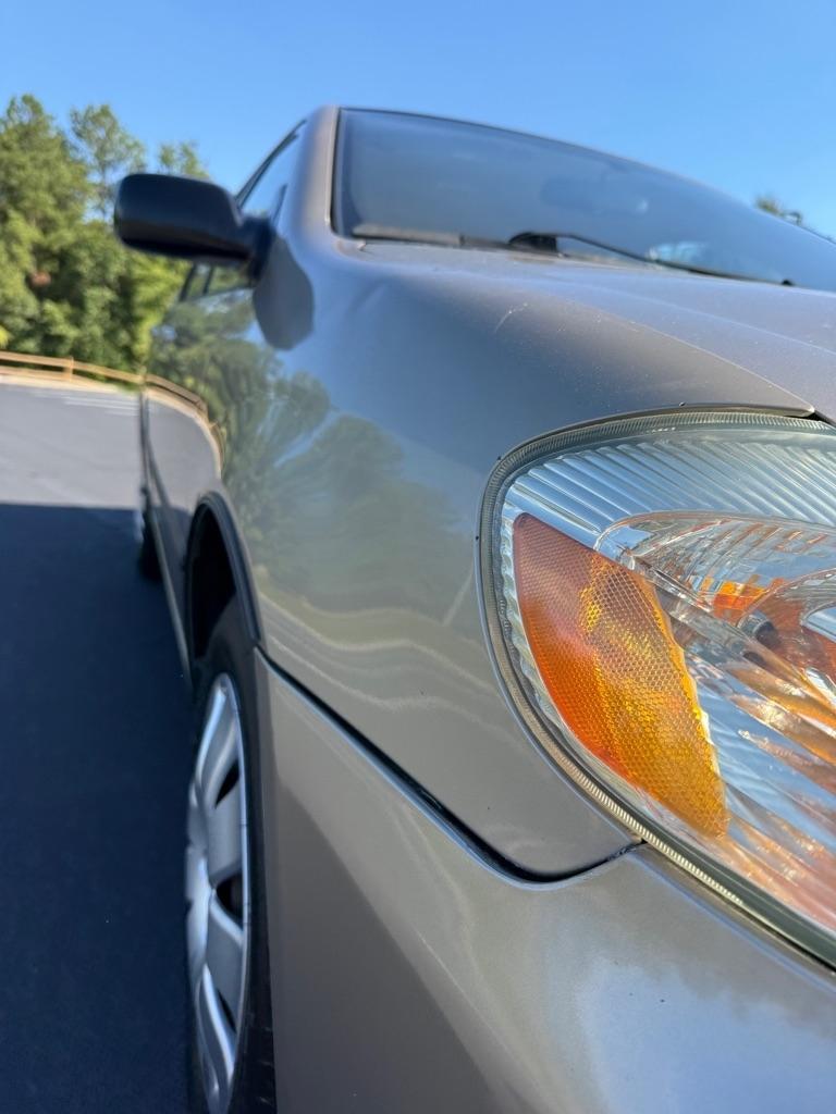 Toyota Corolla CE 2004