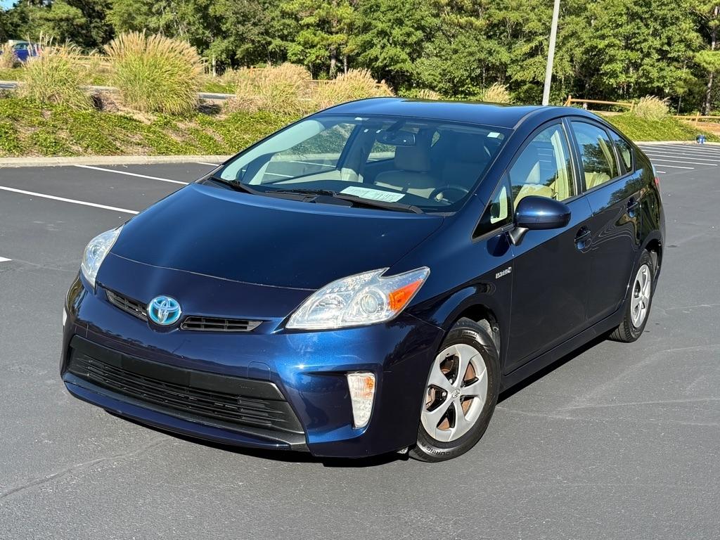 Toyota Prius Prius V 2012