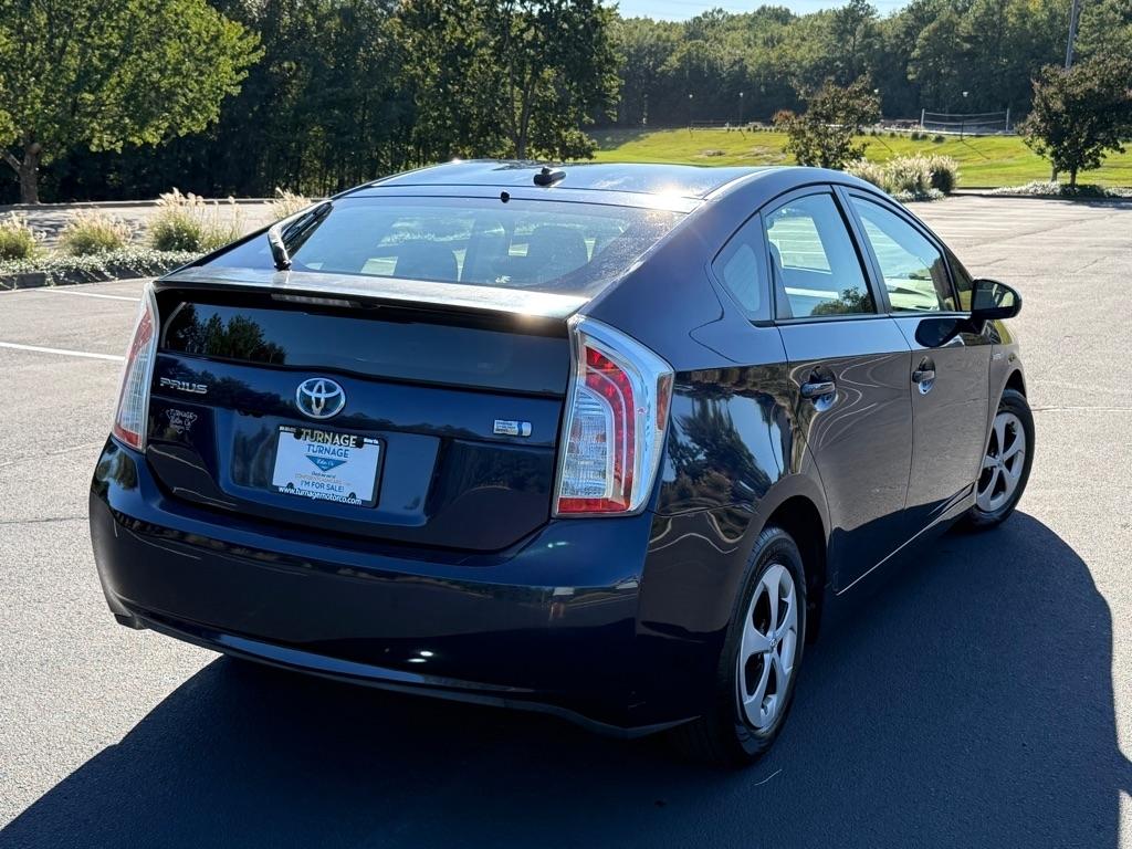 Toyota Prius Prius V 2012