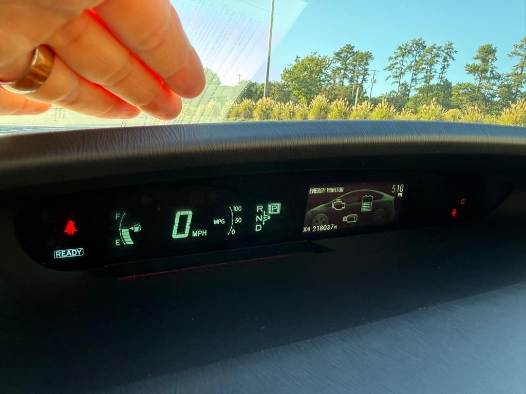 Toyota Prius Prius V 2012