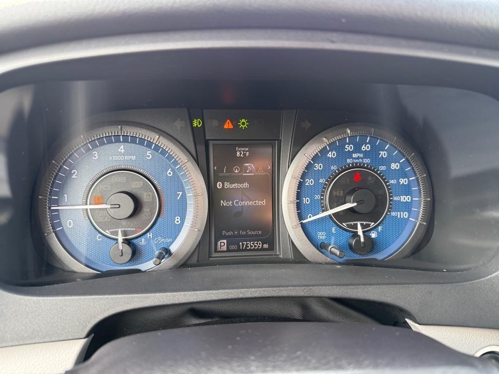 Toyota Sienna XLE FWD 8-Passenger V6 2015