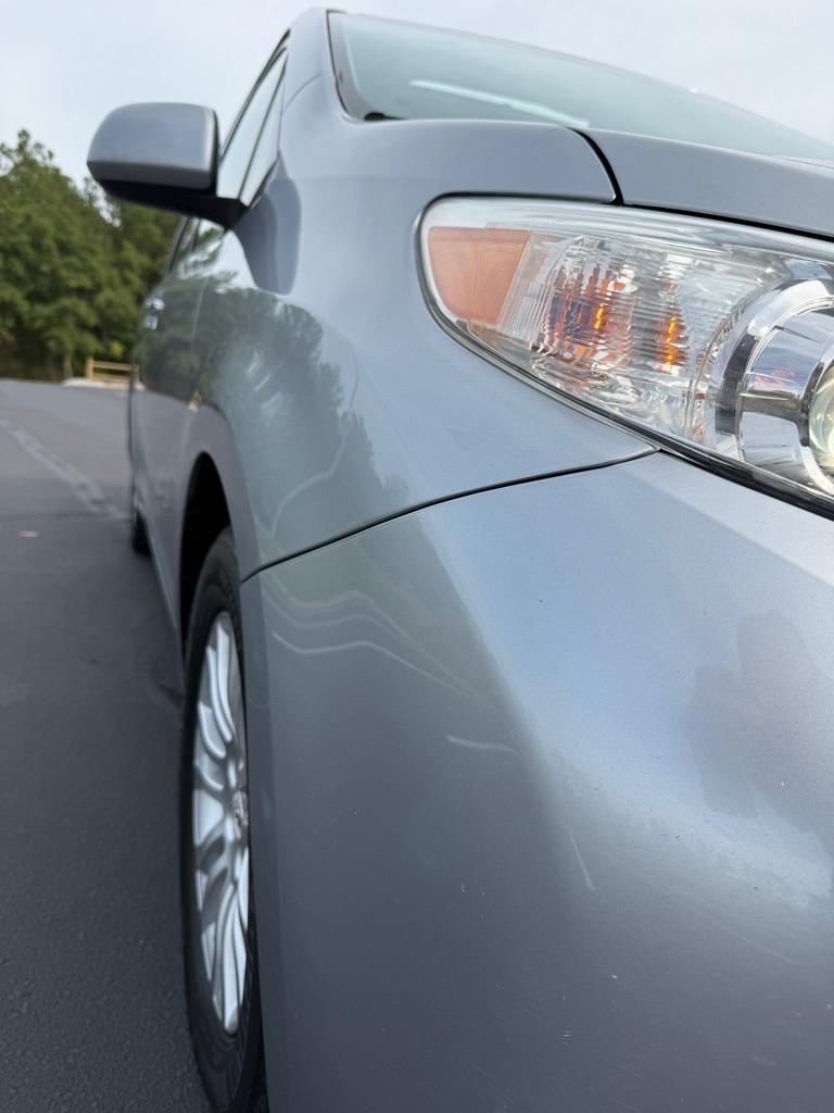 Toyota Sienna XLE FWD 8-Passenger V6 2015