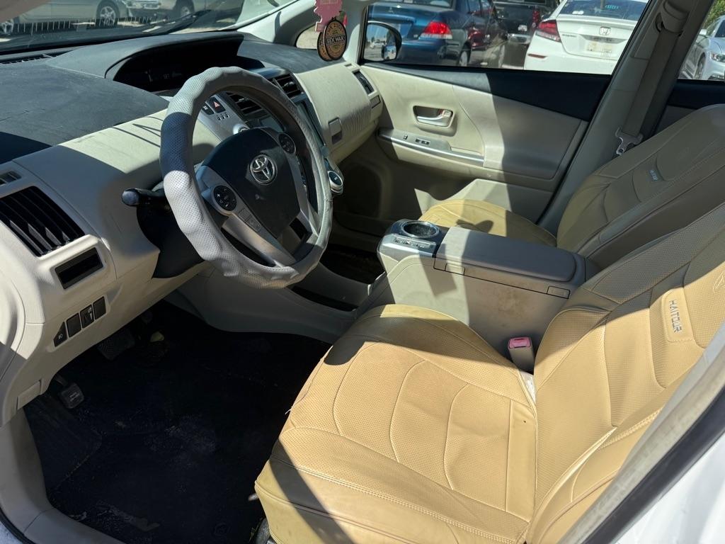 Toyota Prius V Two 2012