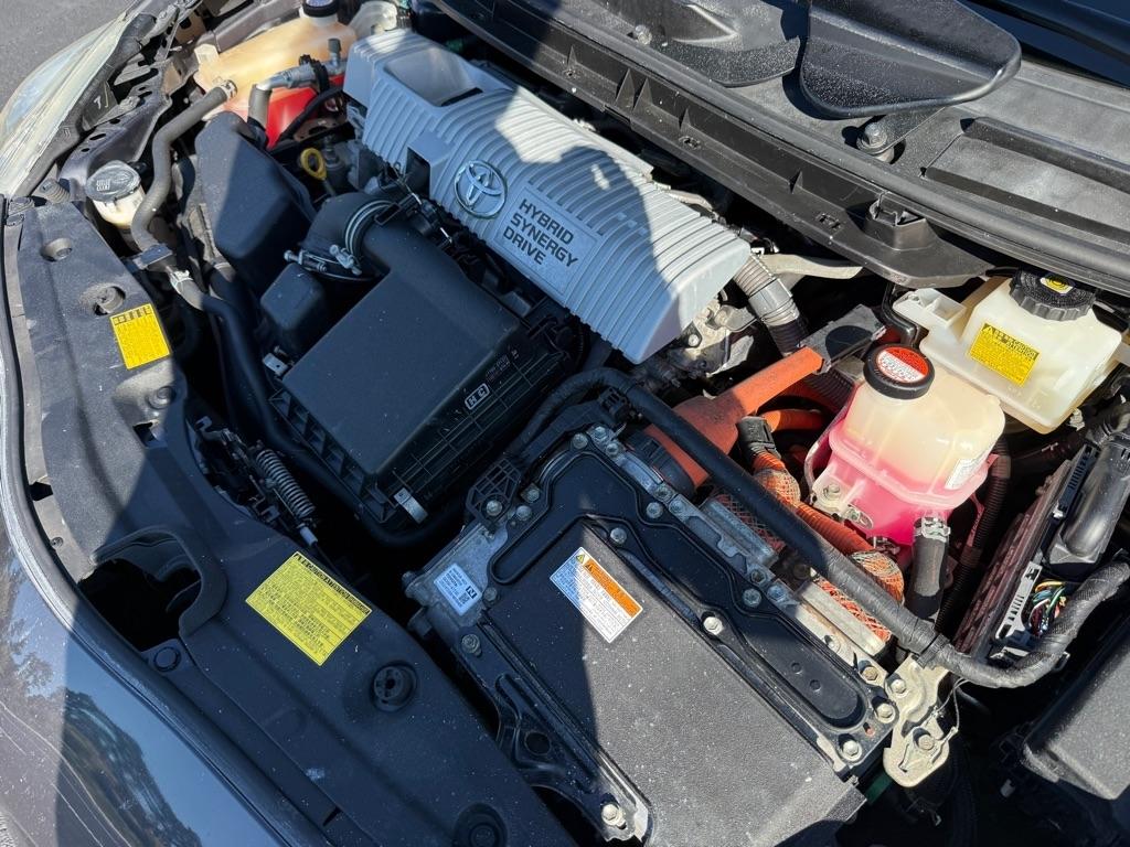 Toyota Prius Four 2015