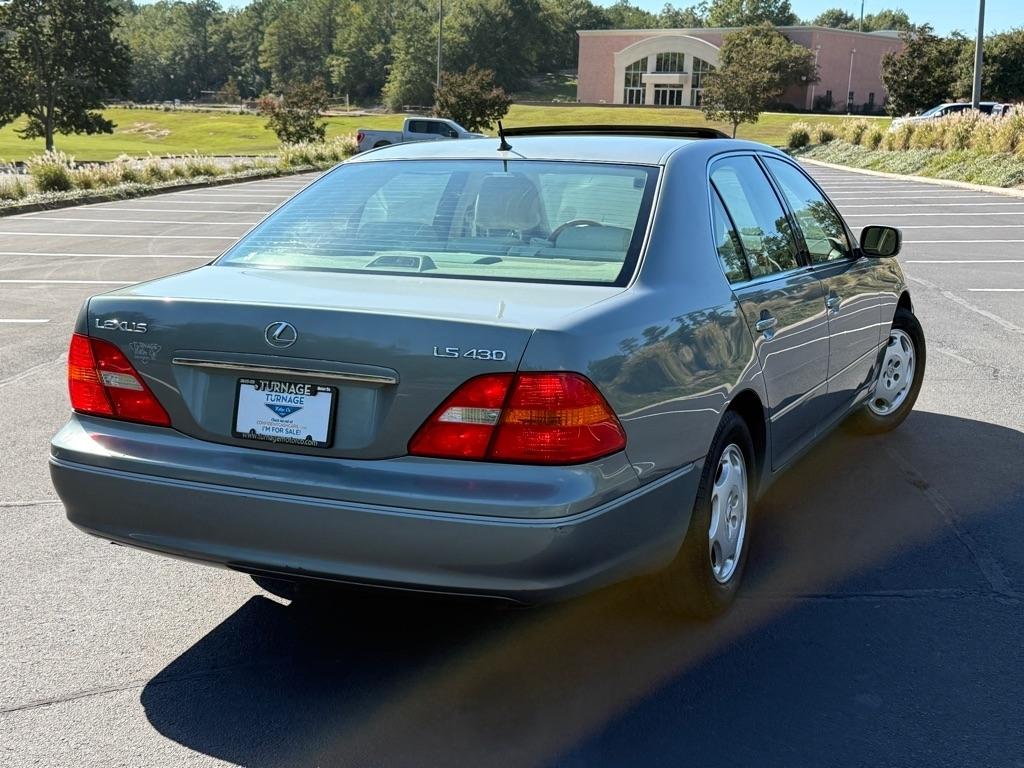 Lexus LS 430 Sedan 2001