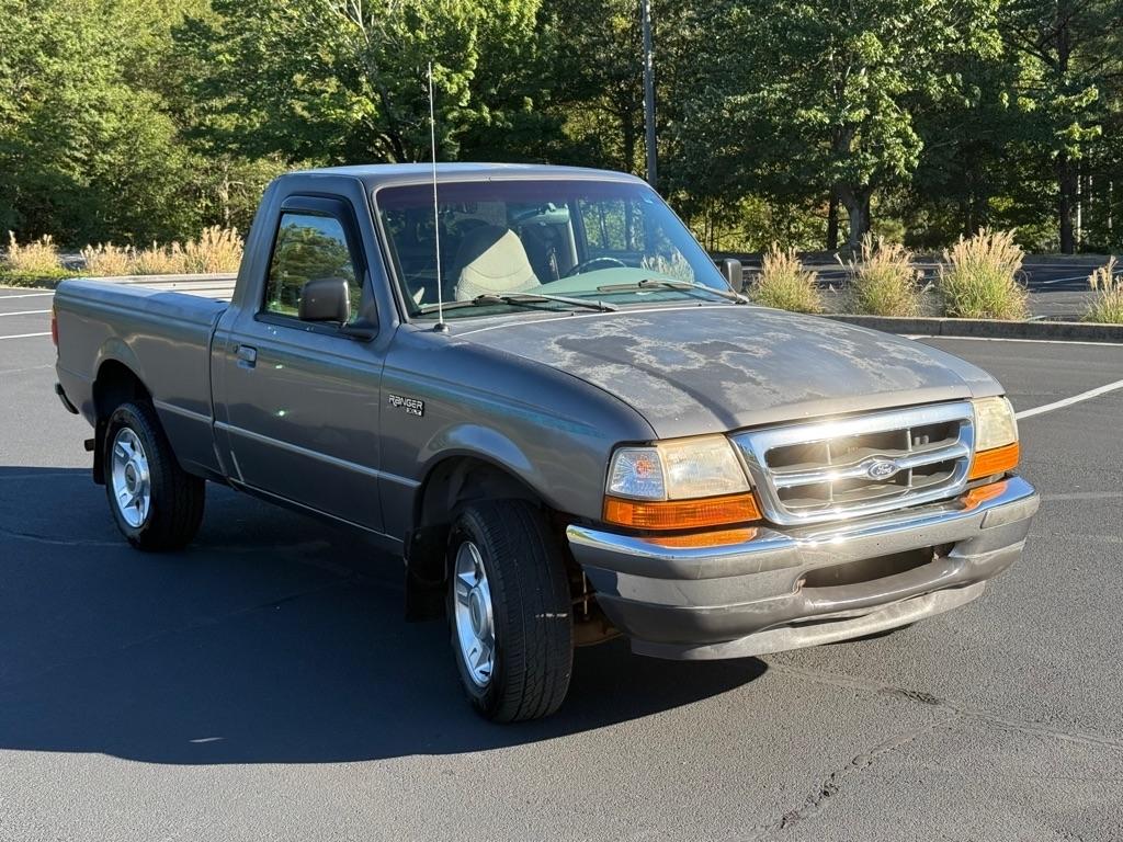 Ford Ranger XLT Reg. Cab Long Bed 2WD 1998