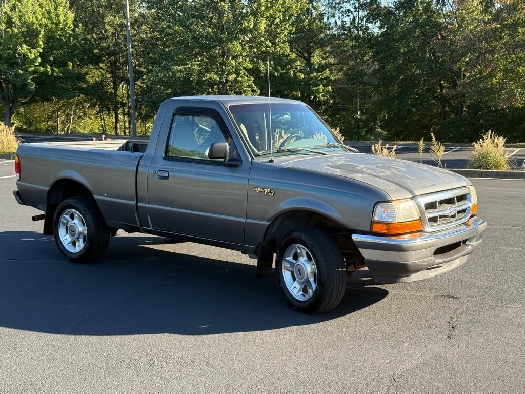 Ford Ranger XLT Reg. Cab Long Bed 2WD 1998