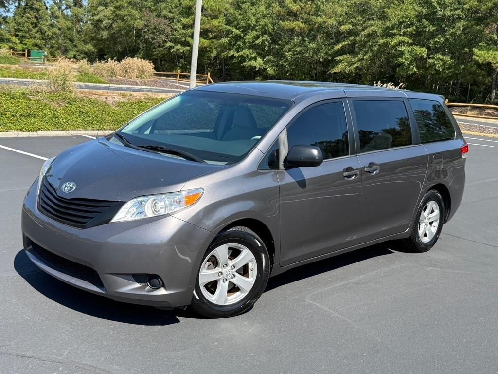 Toyota Sienna FWD 7-Passenger V6 2014