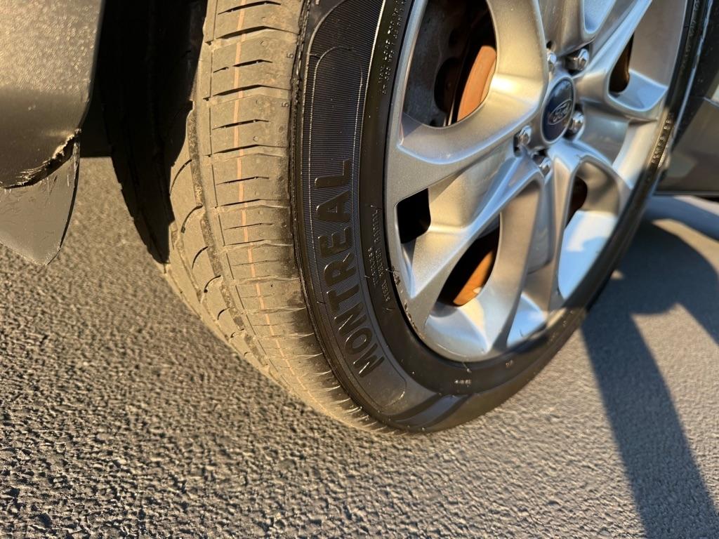 Ford Escape SEL FWD 2013