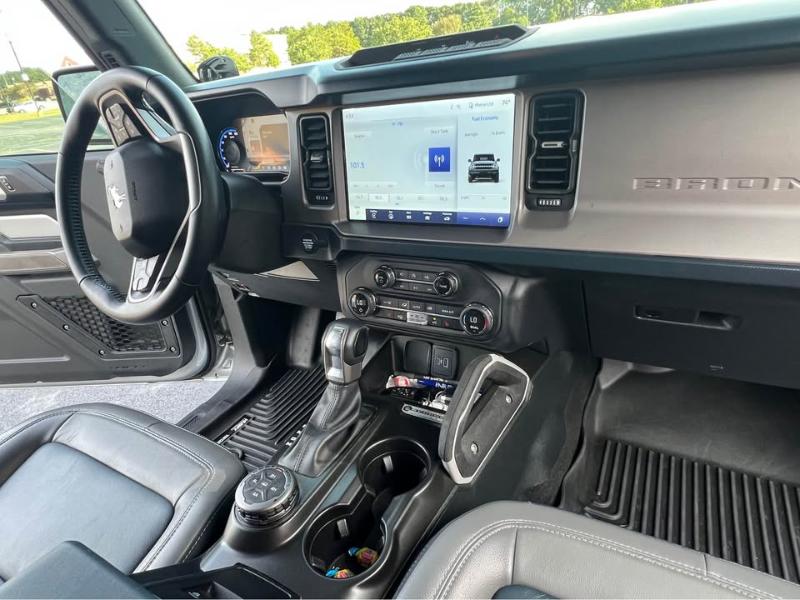 Ford Bronco Outer Banks 2 Door Advanced 4x4 2023 Ford Bronco Outer Banks 2 Door Advanced 4x4 2023