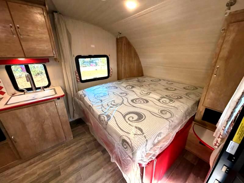 Gulf Stream Vintage  2021