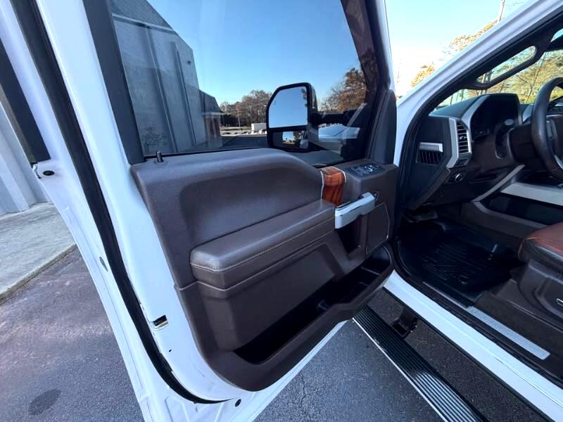 Ford Super Duty F-350 SRW King Ranch 4WD Crew Cab 8' Box 2018