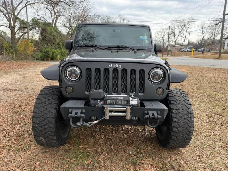 Jeep Wrangler 4WD 2dr Sahara 2013