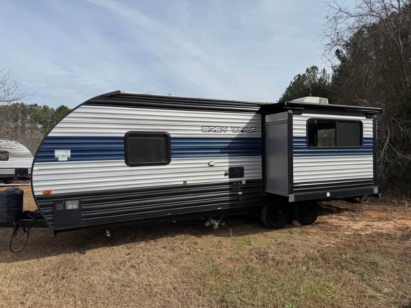 Forest River Grey Wolf  2021