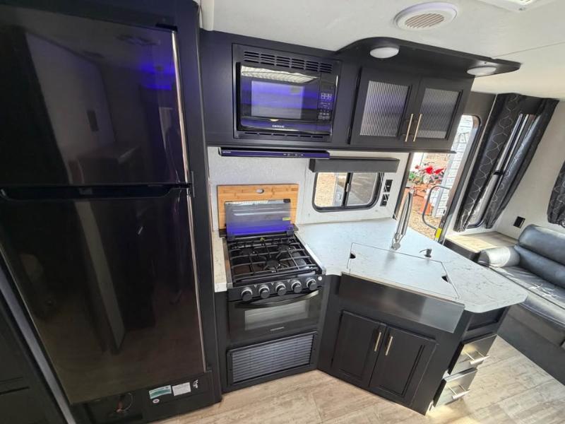 Forest River Grey Wolf  2021