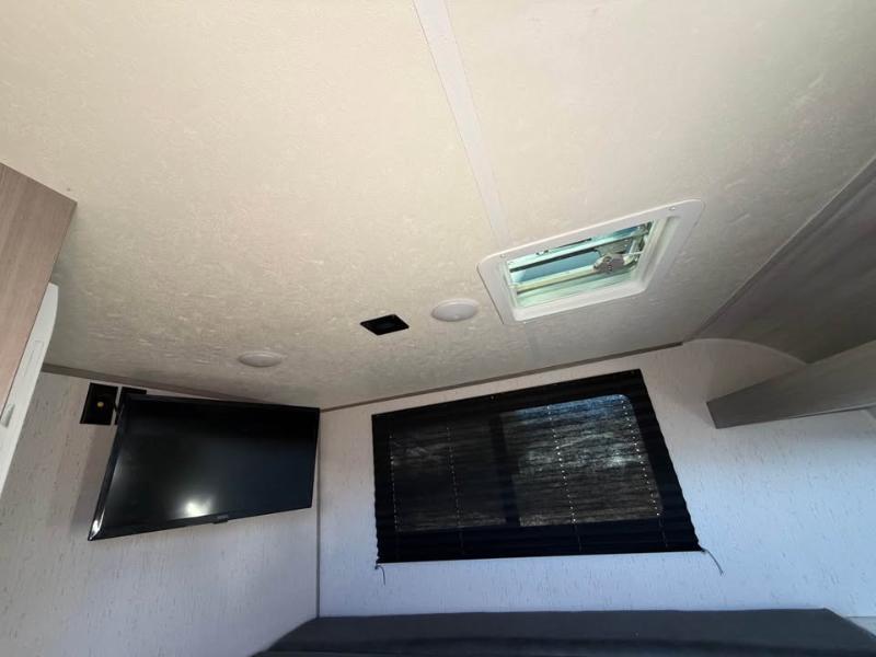 Dutchmen Coleman  2023