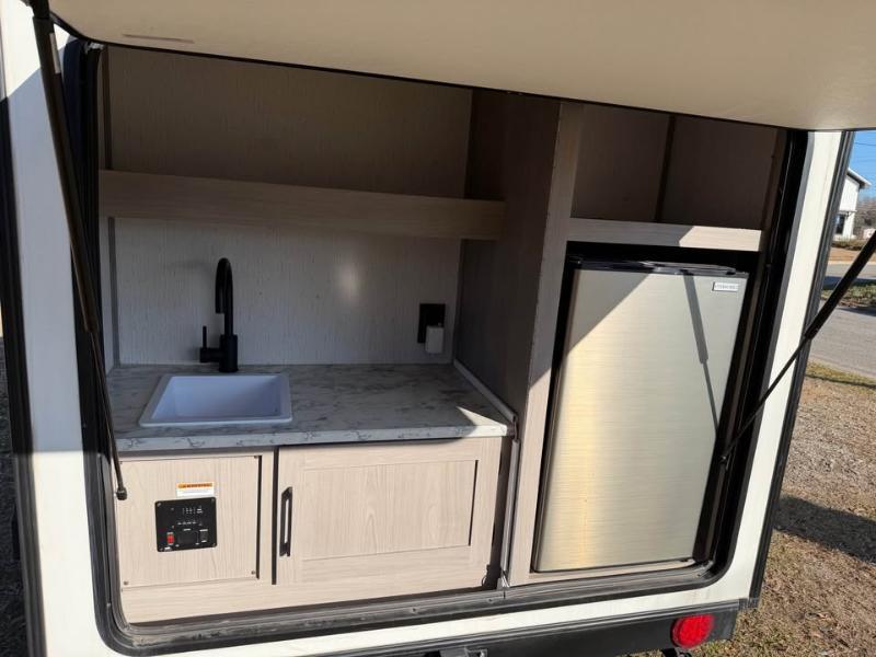 Dutchmen Coleman  2023