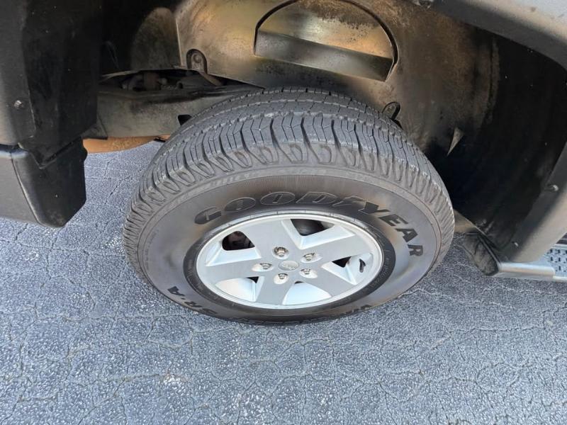 Jeep Wrangler Unlimited 4WD 4dr Sport 2013