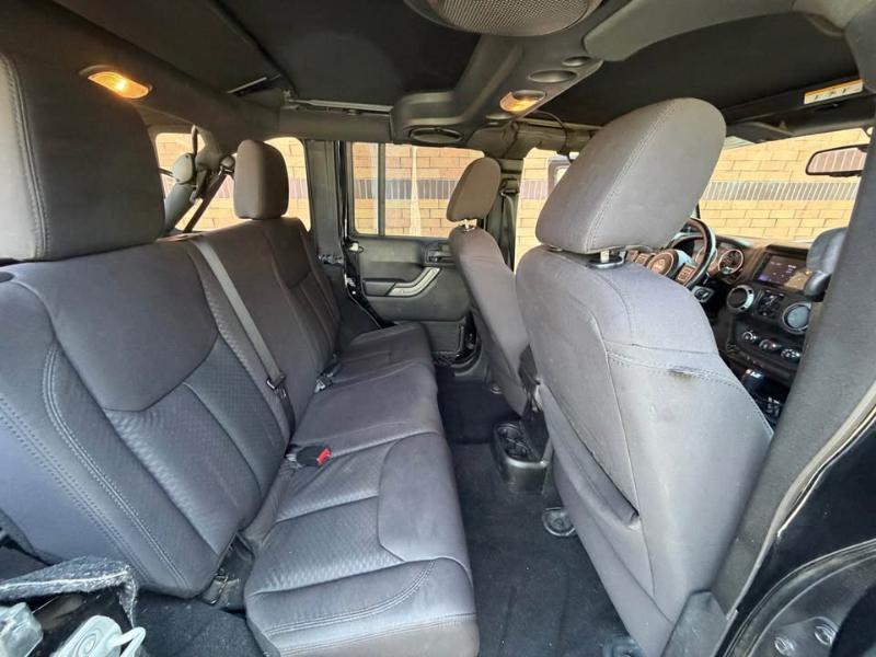 Jeep Wrangler Unlimited 4WD 4dr Sport 2013