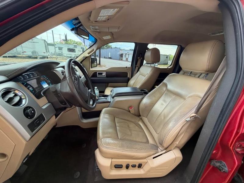 Ford F-150 2WD SuperCrew 145" Lariat 2012