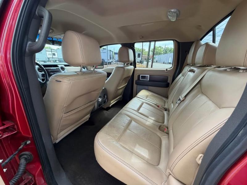 Ford F-150 2WD SuperCrew 145" Lariat 2012