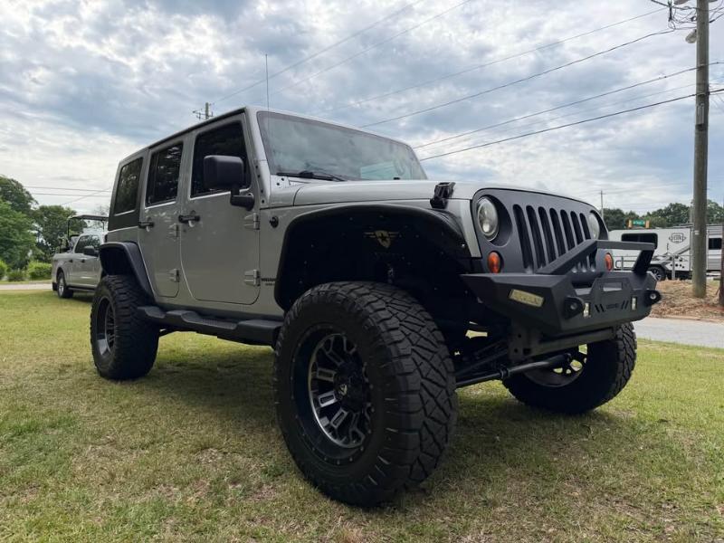 Jeep Wrangler Unlimited 4WD 4dr Sport 2010