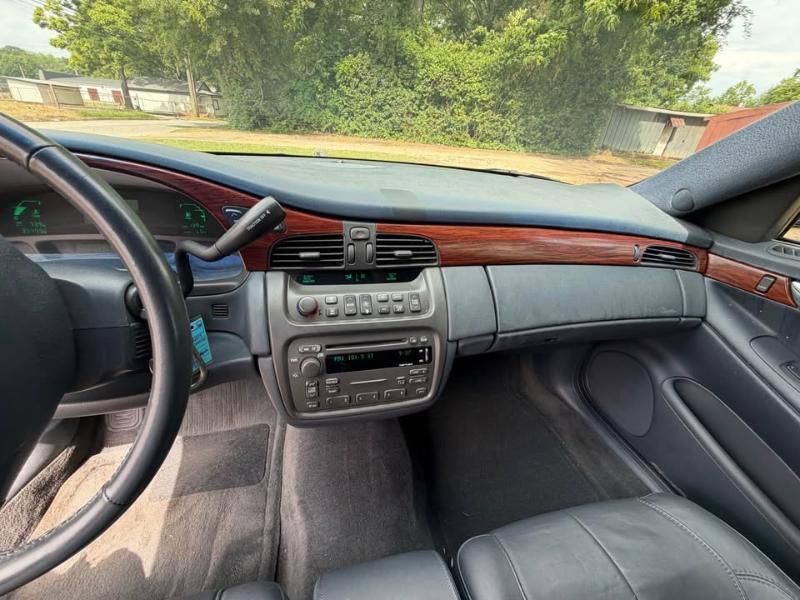 Cadillac DeVille Professional 4dr Sdn Funeral Coach 2004