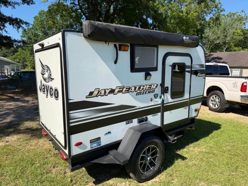 Jayco Jay Feather  2021
