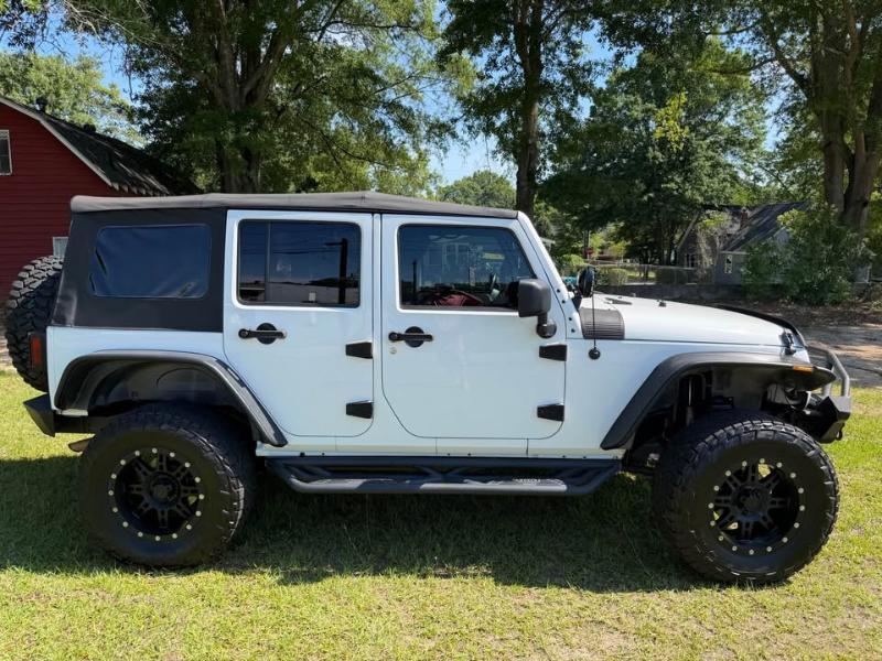 Jeep Wrangler Unlimited 4WD 4dr Sport 2012