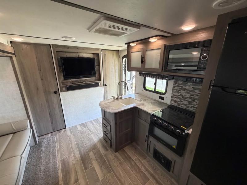 Gulf Stream Ameri-Lite  2021