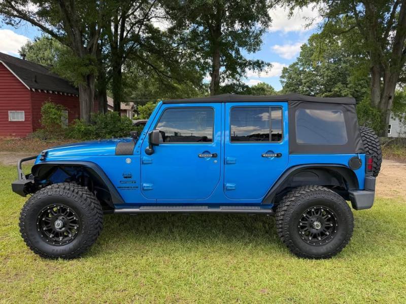 Jeep Wrangler Unlimited 4WD 4dr Sport 2015